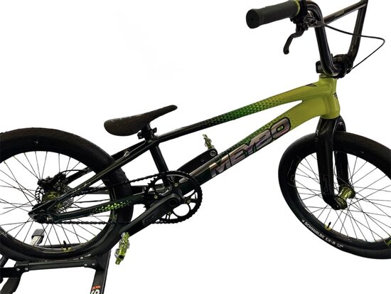 Meybo 2026 Holeshot BMX Race Rāmis - army/apple